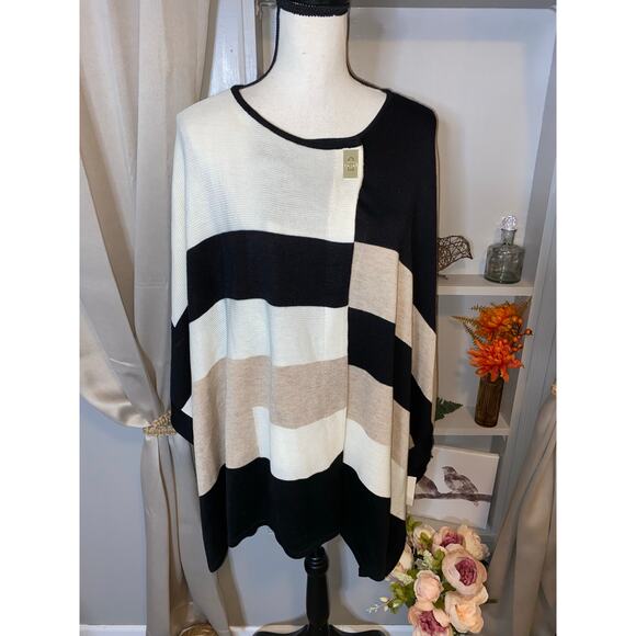 NWT $109.50 Calvin Klein Nude White Black Gold Hardware 1 size Fits Most Poncho - Picture 2 of 12